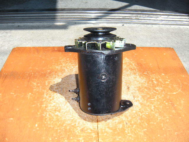 スバル360/K111、R2/K12用オルタネーター(ダイナモ)リビルト品 027000-146、027000-116拍卖