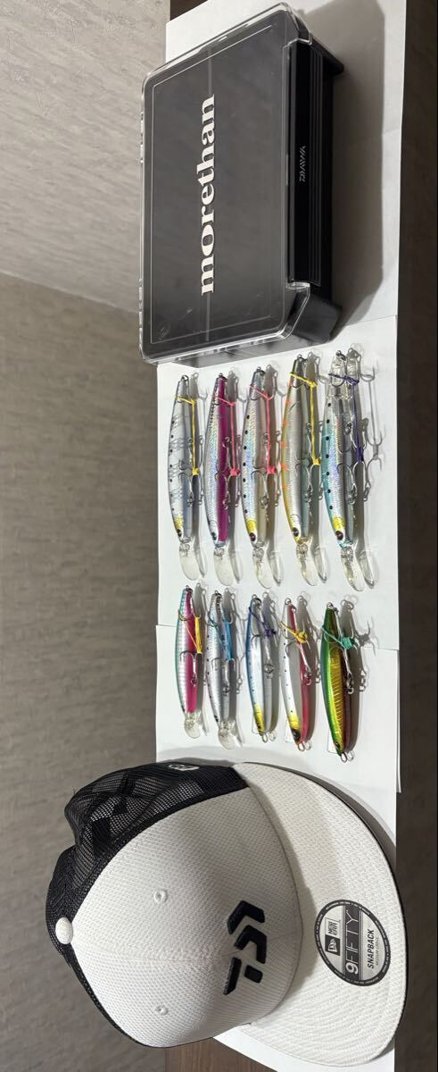 ダイワ フィッシングキャップ、shoreline shinerZSETUPPER 125S-DR×5、shorelineZVERTICE R 100F×2、OVERDRIVE 95S×3、モアザンケース拍卖
