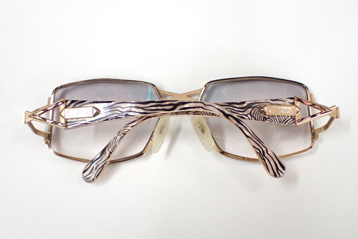 カザールフレーム拍卖