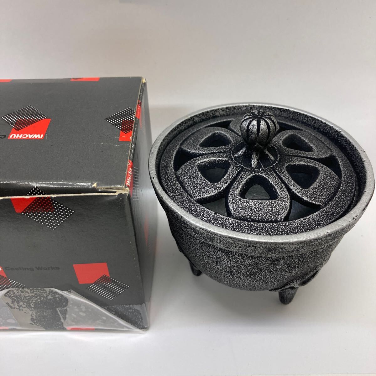 39015 1022Y 未使用  岩鋳 香炉 南部鉄器拍卖