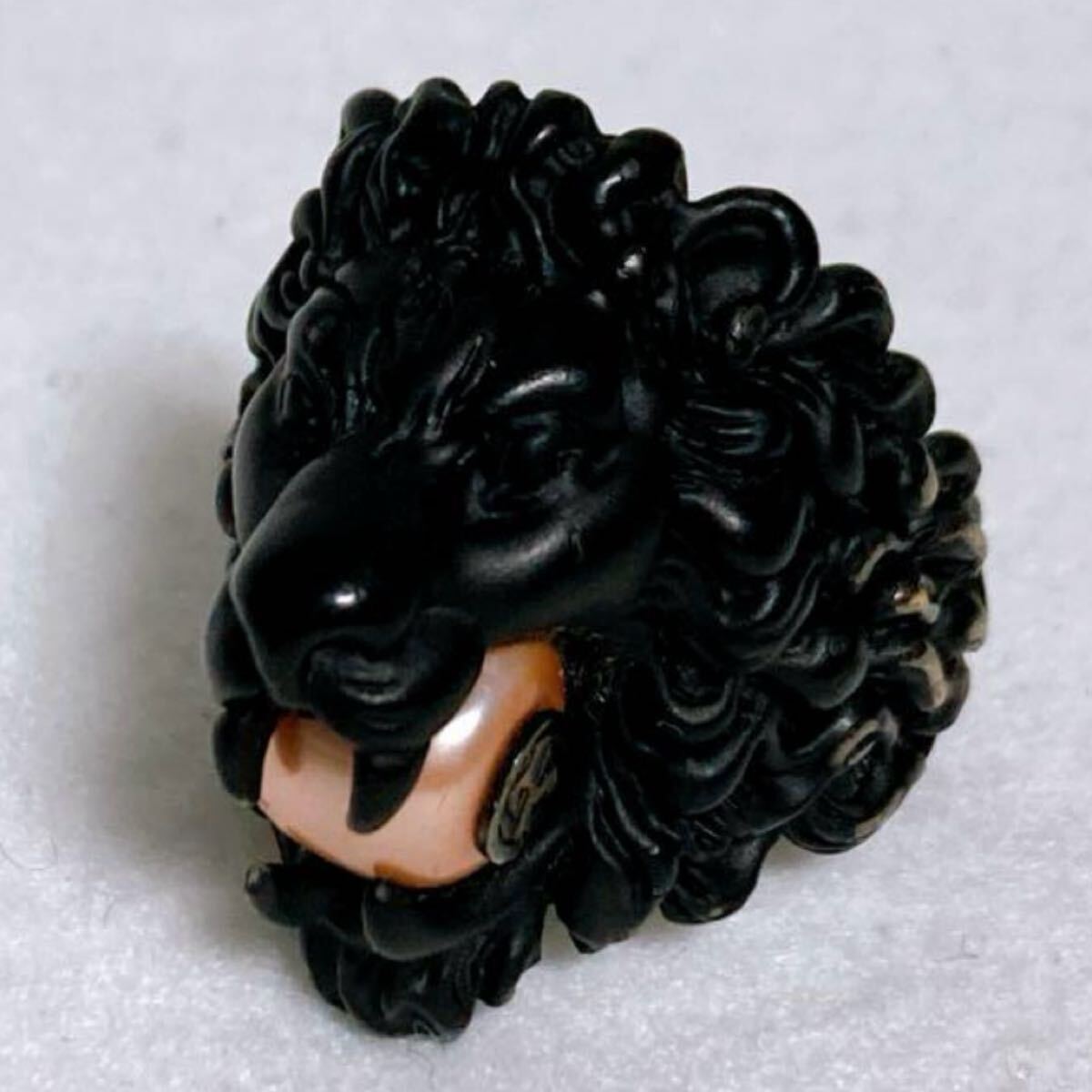 ★極美品★グッチ ライオン リング アニマルモチーフ 23号 マットブラック グッチ 指輪 GUCCI ライオンヘッド拍卖