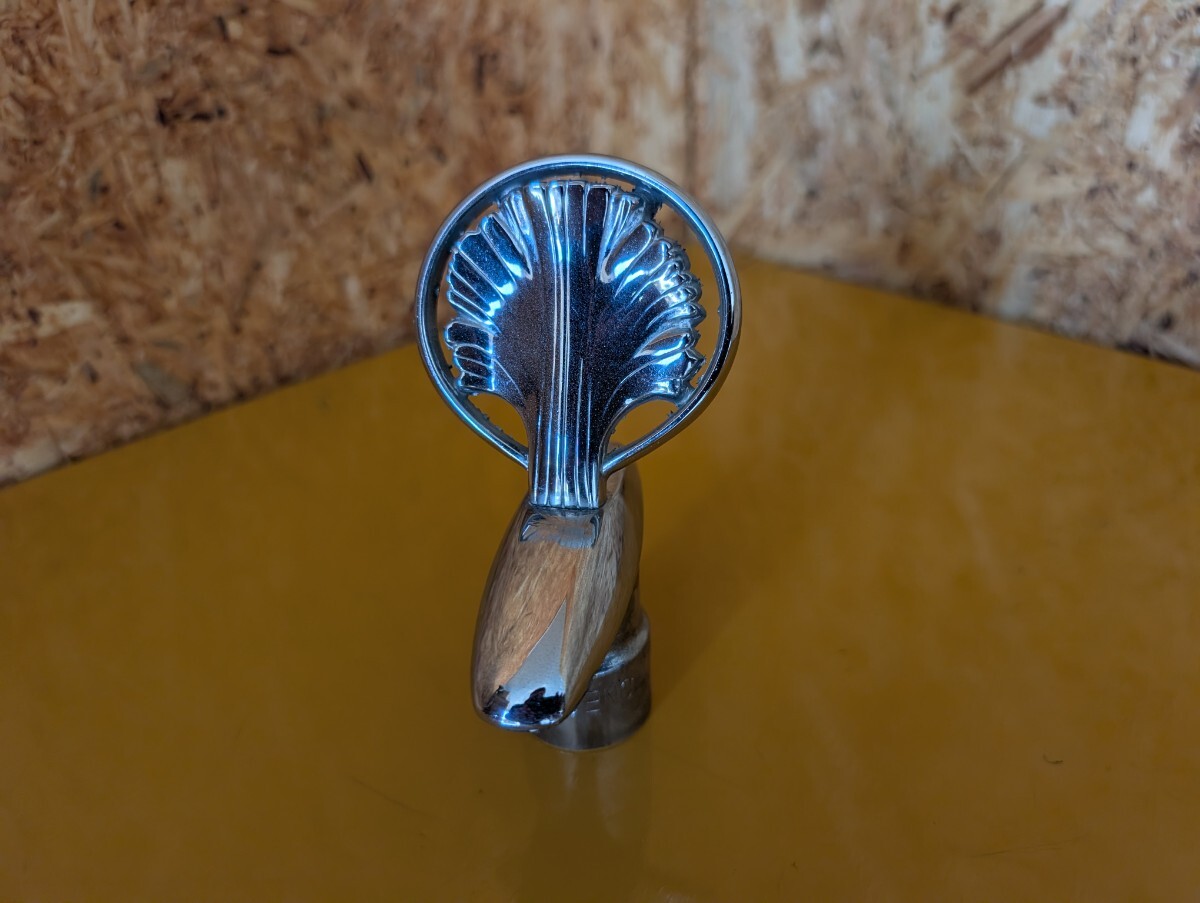 当時物 Y31シーマ ボンネットマスコット ボンマス エンブレム拍卖