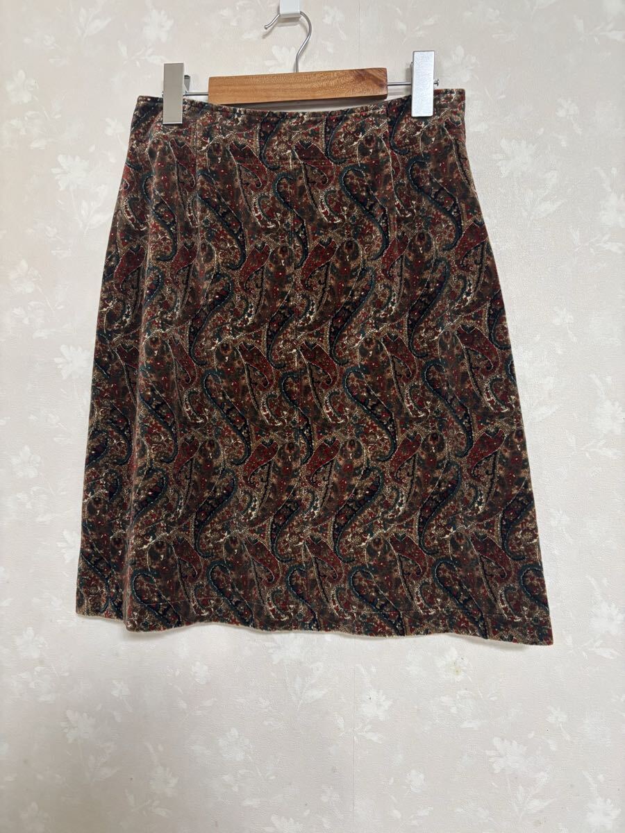 ローラアシュレイ ペイズリー柄 ベルベット素材スカート秋冬クリーニング済み拍卖