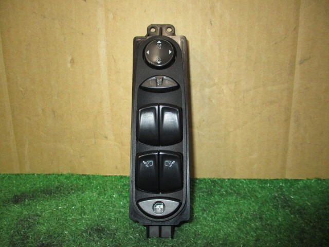メルセデスベンツ Vクラス ABA-639811 パワーウインドウスイッチ A639 545 05 13拍卖