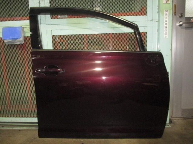 マークXジオ ANA10 フロントドア 右側 (カラーNo:3R0)拍卖