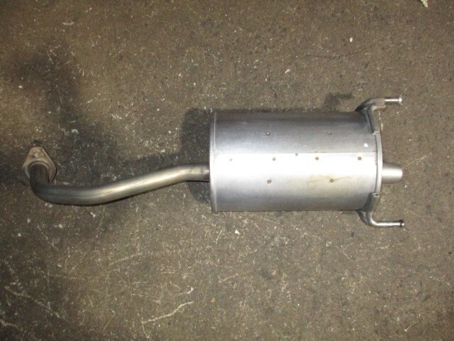 デリカD:2 MB46S リアマフラー MQ510195拍卖