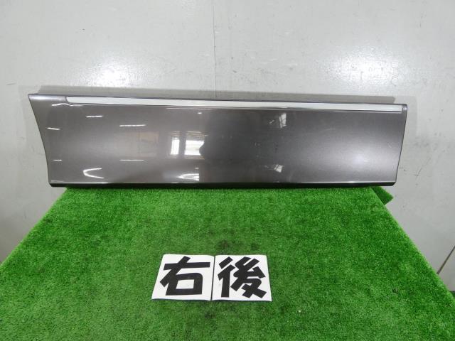 エルグランド DBA-TE52 右リアドアプロテクター QR25DE KAV 82870-1JB0A 82870-3WS0A 251453拍卖