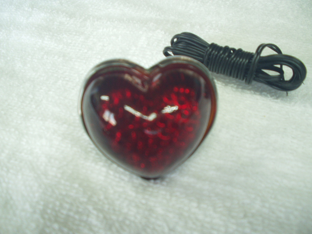 未使用 レトロ 光るナンバーボルト赤 1個 キャル バニング カスタムカー 90年代アクセサリー ストカン ホタル デコトラ アート拍卖