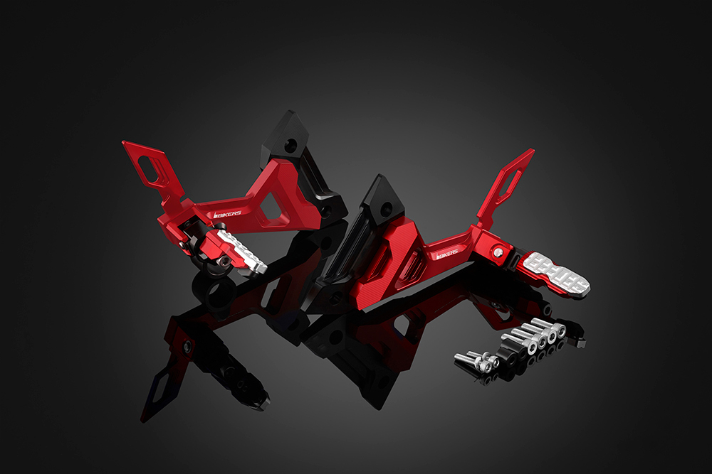 Ninja250 13-17/Z250 13-17 BIKERS リアフットレスト レッド 拍卖