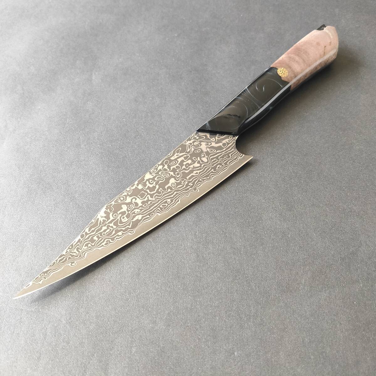 67層VG10ダマスカスモダンペティナイフ130mmディープブルーレジンアート柄拍卖