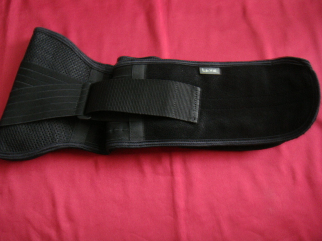 La-VIE・ラ・ヴィ^,,.腰用サポーター*ブラック_.,,^「展示品」拍卖