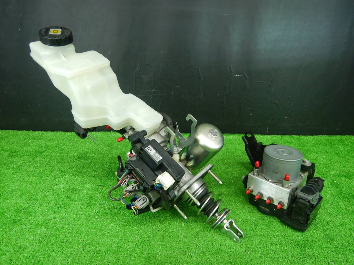 15B】【送料記載】 エクストレイル HNT32 ブレーキコントローラーAssy ABSアクチュエーター付 46007-4BC0B 47660-4CH4B【504011】 拍卖