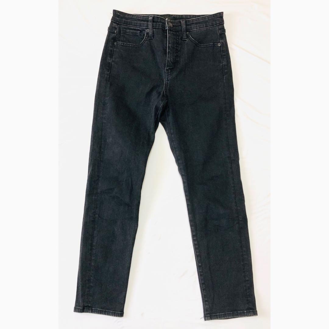 ユニクロジーンズ スキニー ストレート ブラック ウエスト63.5cm拍卖