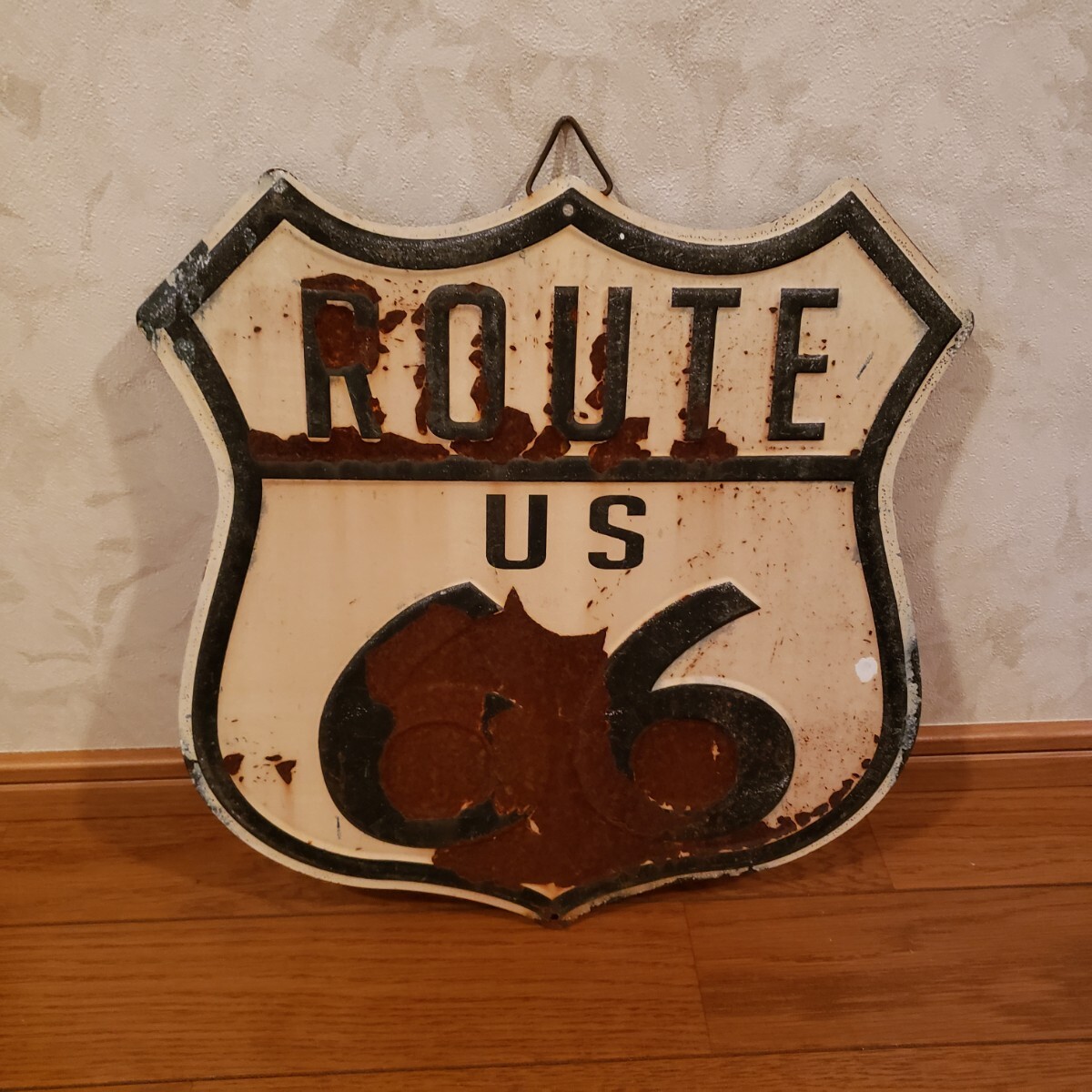 ブリキ看板 ROUTE66 ルート66 メタルサインプレート アメリカン雑貨 弾丸ブリキ看板 ティンサイン 約30×33cm拍卖