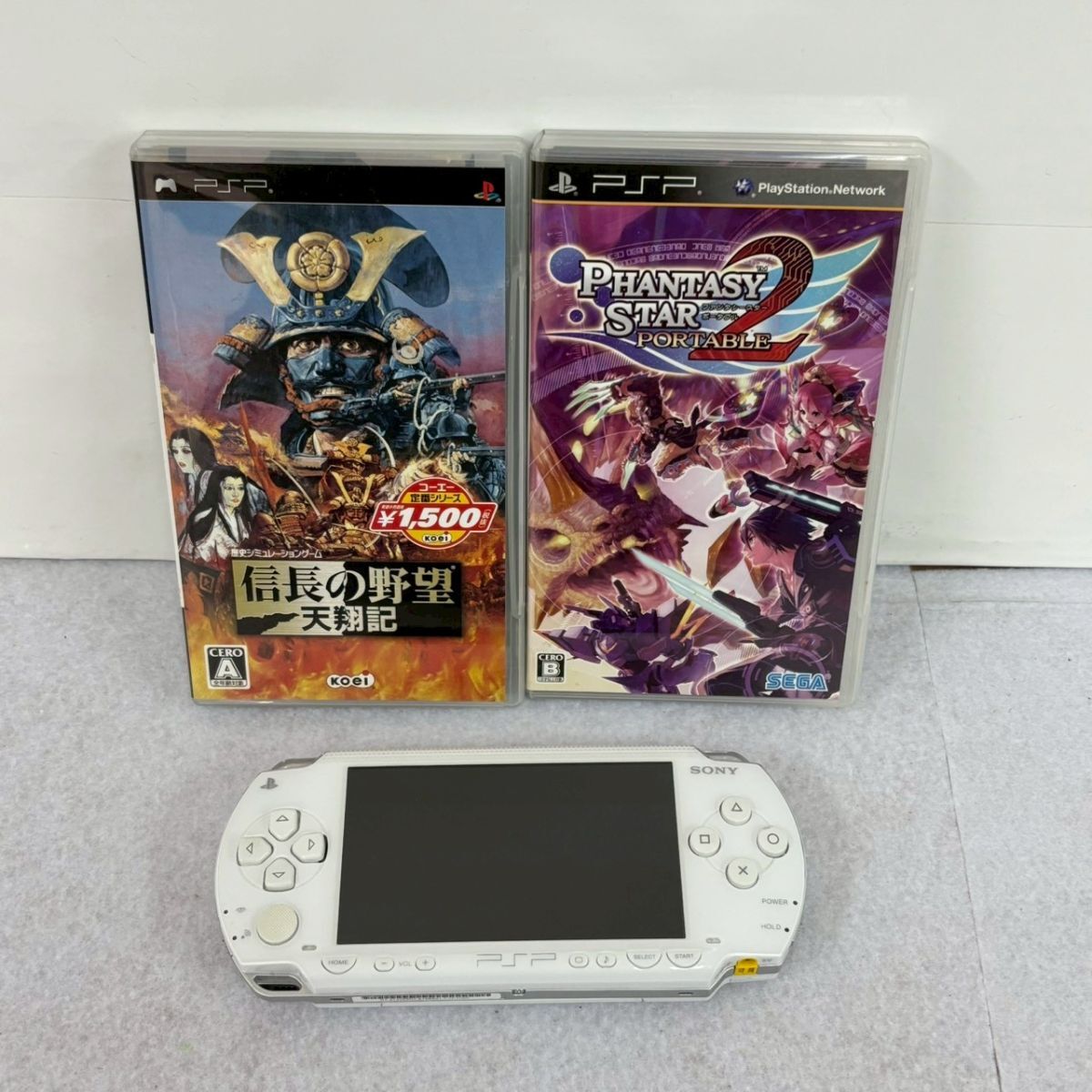 H416-O53-1958◎SONY ソニー PSP 本体 PSP-1000 ホワイト PlayStation Portable プレイステーションポータブル/ソフト2本付セット 通電O OA拍卖