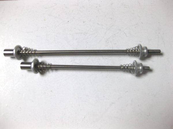 チタン製スキュワー クイックリリース クイックレバー MTB用100/135mm 銀 新品 郵送可5拍卖