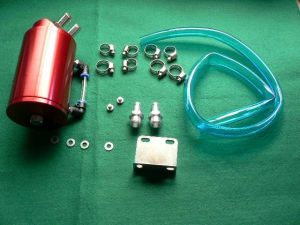 ☆税込!汎用アルミ製オイルキャッチタンク送料¥900red拍卖