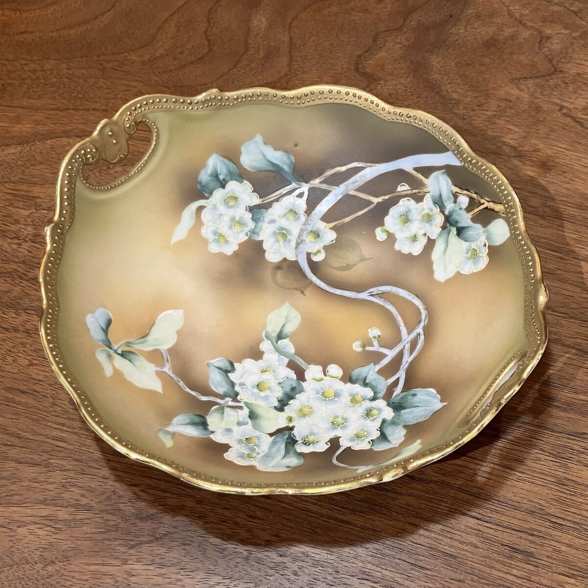 ●【稀少】オールドノリタケ 1891~1911年頃 メイプルリーフ印 アンティーク 白花 手書き 皿/ヴィンテージ/食器/コレクション/飾り皿拍卖