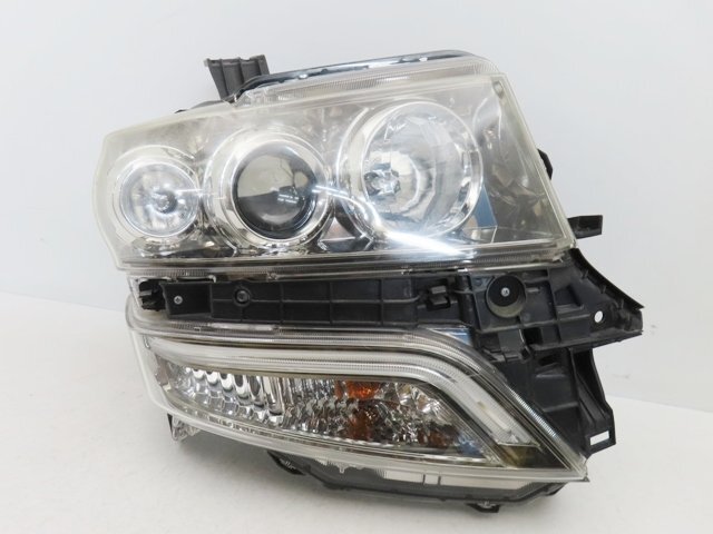 【即決有】 ホンダ N-BOX エヌボックス カスタム JF1 JF2 前期 純正 右 ヘッドライト HID KOITO 100-62038 (n011978)拍卖