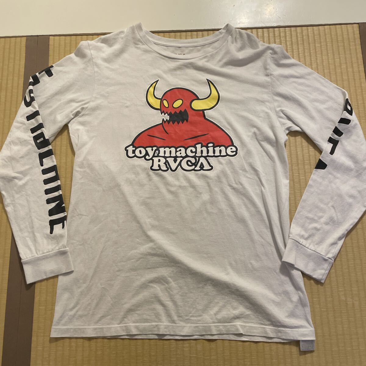 RVCA トイマシーンTシャツ toy machine 長袖Tシャツ TOY MACHINE コラボ ロンT ルーカ rvca ロゴTシャツ拍卖