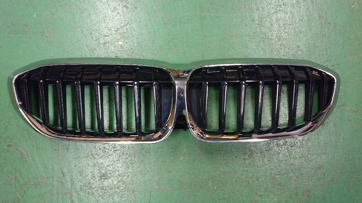 ★中古品★BMW 3シリーズ G20 純正 フロント フロントグリル 5113192976-10【他商品と同梱歓迎】拍卖