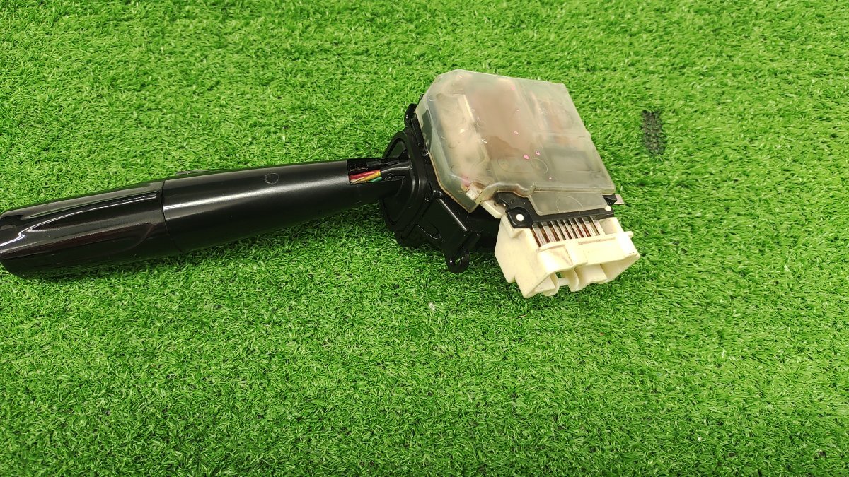 ★中古品★TOYOTA トヨタ クラウン コンフォート ディマースイッチ 17A264【他商品と同梱歓迎】拍卖