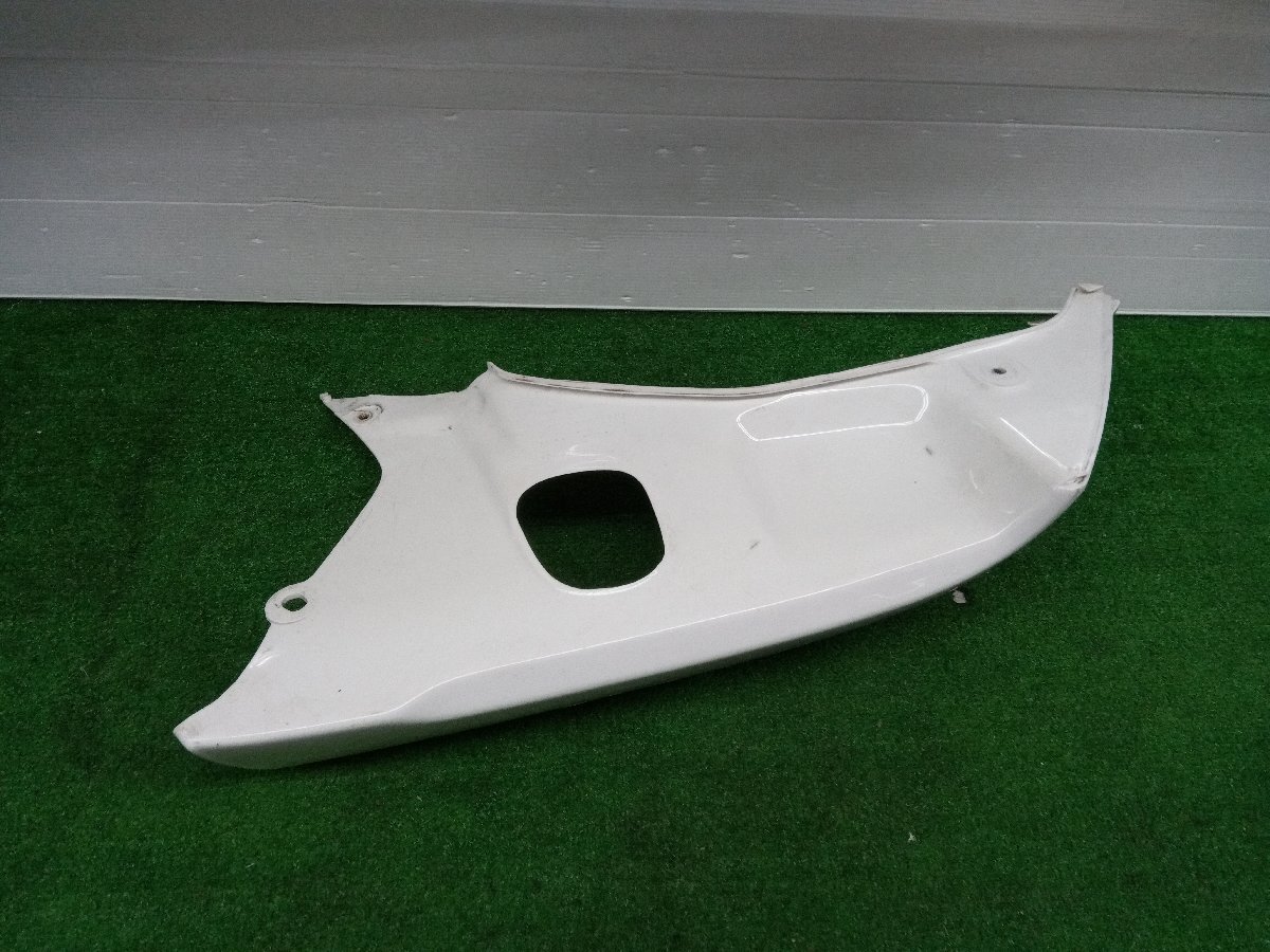 ★中古品★HONDA ホンダ カブ タイ 純正レッグシールド 品番:64302-GN5W-7300 【他商品と同梱歓迎】拍卖