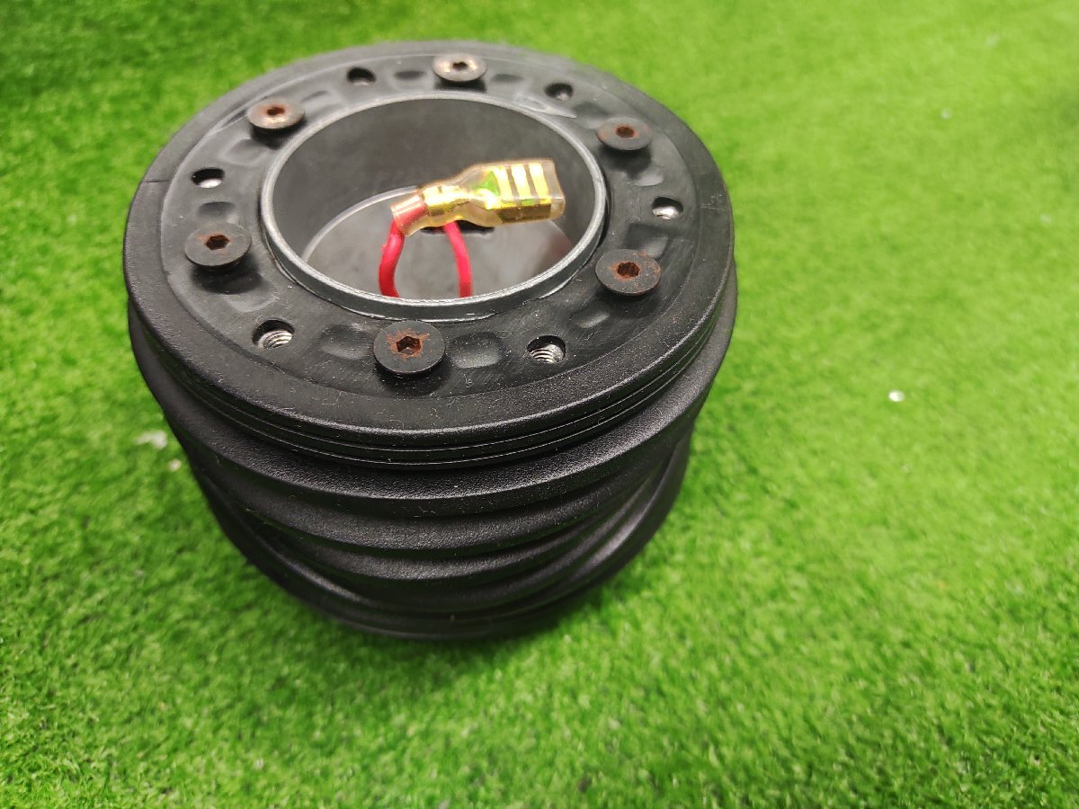 ★中古品★メーカー不明 ステアリングボス MITSUBISHI 三菱 RVR【他商品と同梱歓迎】拍卖