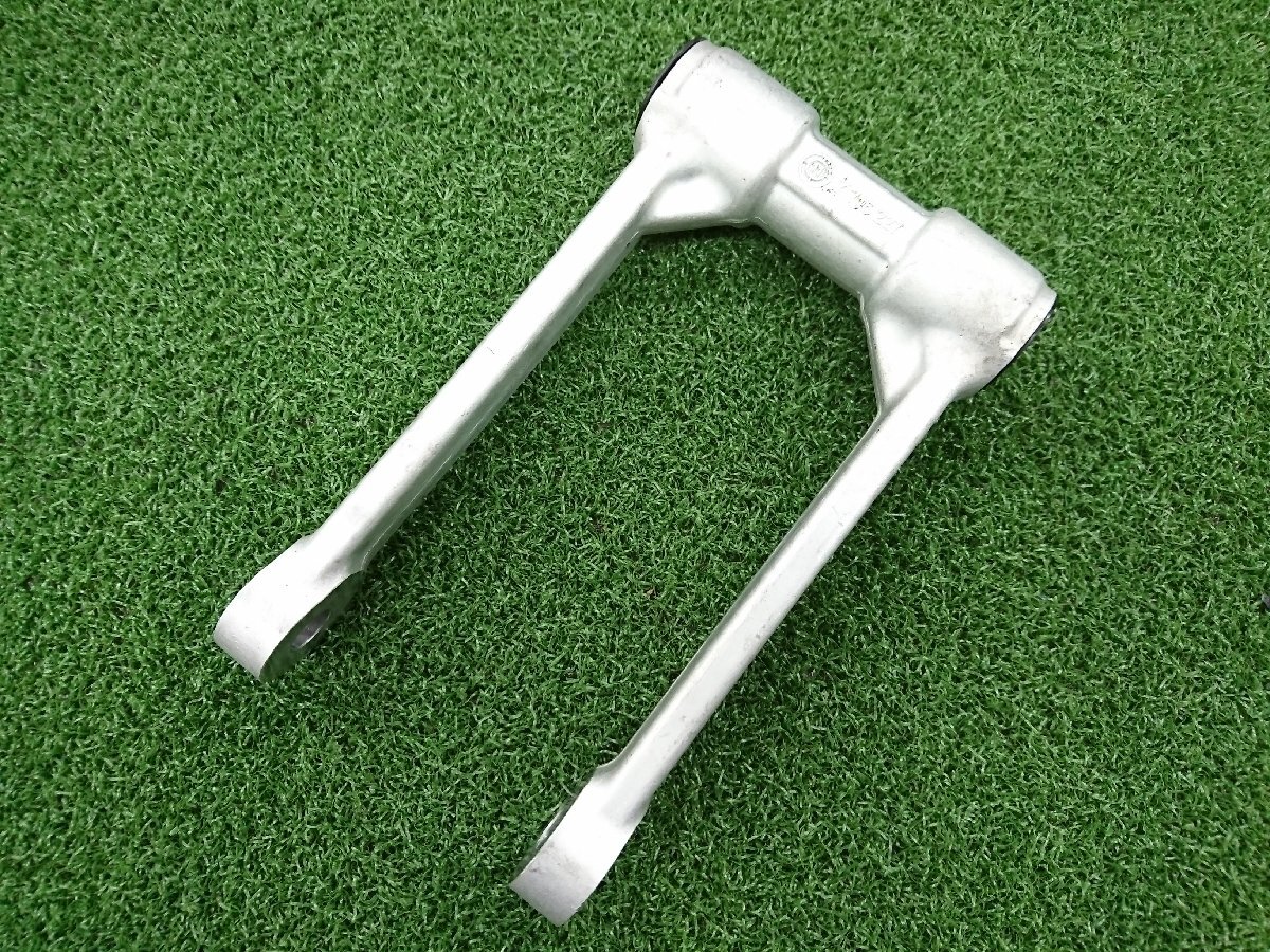 ★ジャンク品★BMW S1000RR 純正 リア サスペンションリンク 7716227 部品欠品【他商品と同梱歓迎】拍卖