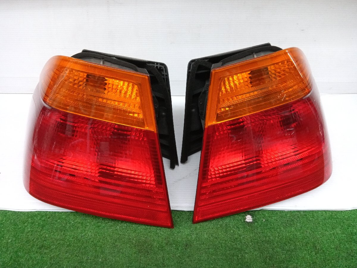 ★中古品★2002 BMW E46 325xi リア 左右 トランク テールライト ランプ 品番:63.21-8 383 099 , 63.21-8 383 100【他商品と同梱歓迎】拍卖