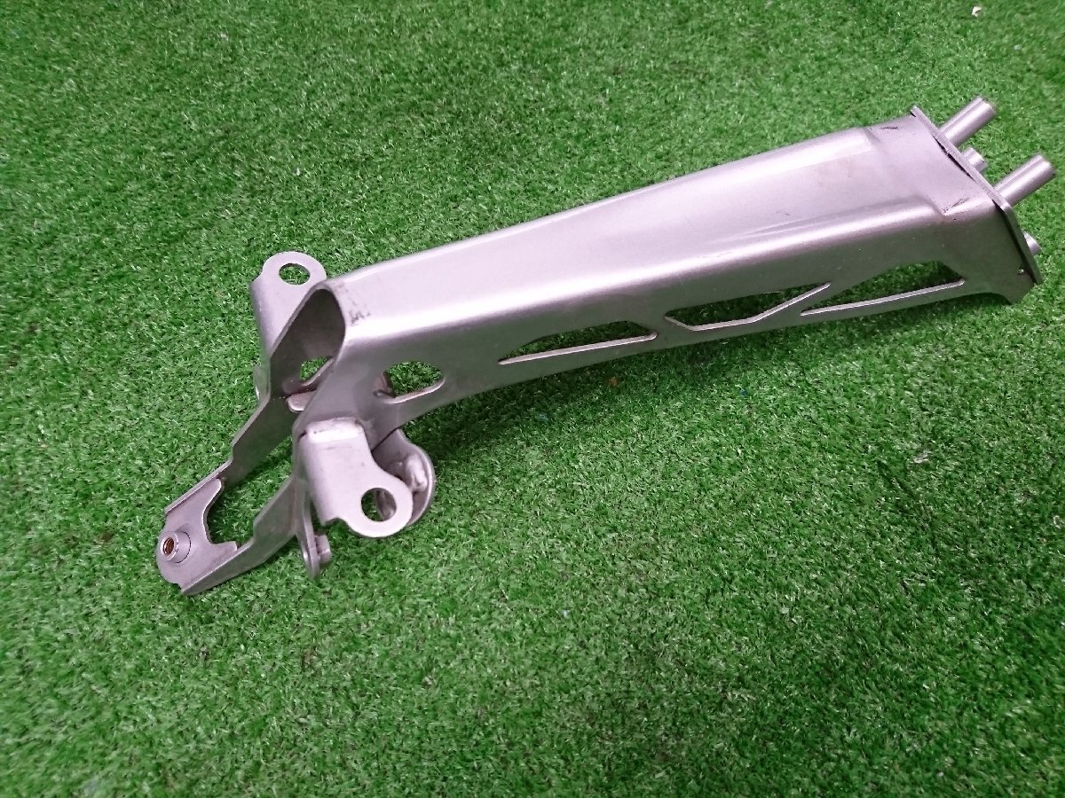 ★中古品★HONDA ホンダ CBR250RR 純正 リアフェンダーステー テールステー ナンバーステー リアステー【他商品と同梱歓迎】拍卖