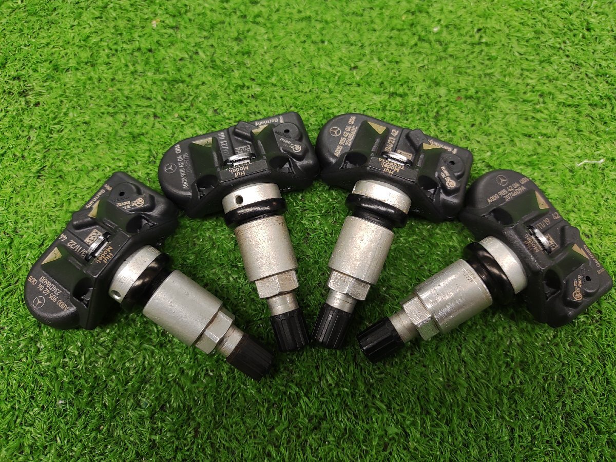 ★中古品★Mercedes Benz メルセデスベンツ 純正 空気圧センサー TPMS A 000 905 42 04 Q05 Eクラス【他商品と同梱歓迎】拍卖