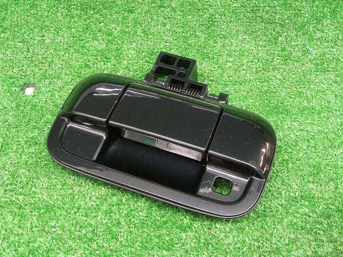 ★中古品★ SUZUKI スズキ エブリィ / ハスラー等 純正 バックドアアウターハンドル 82851A50M2【他商品と同梱歓迎】拍卖