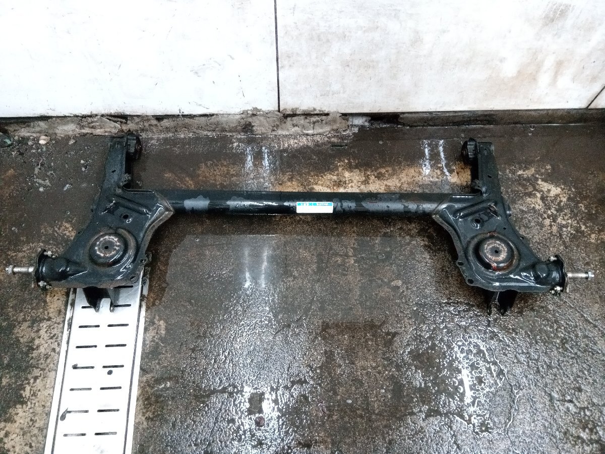 ★中古品★DAIHATSU ダイハツ ミラ L250 純正 リアアクスルビーム 74509-97202 走行距離不明【他商品と同梱歓迎】拍卖