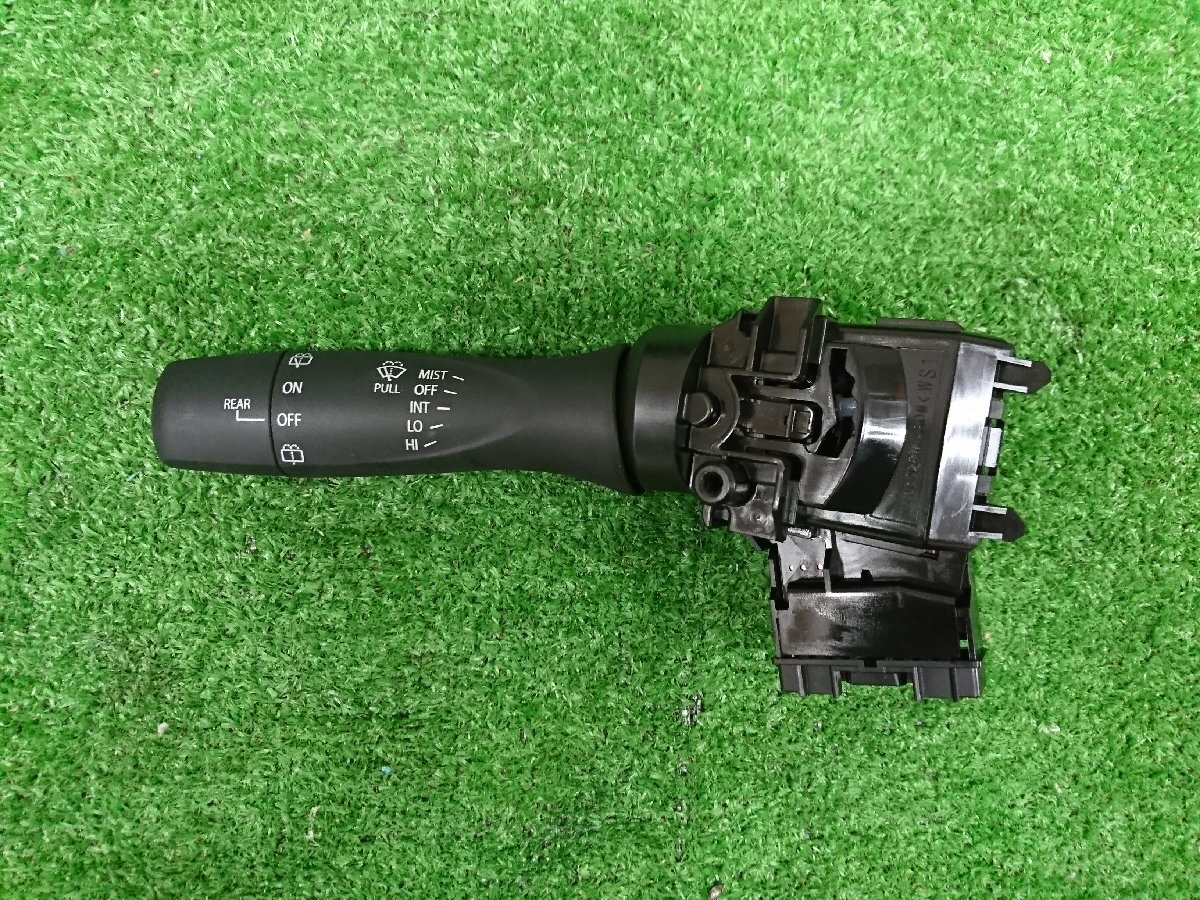 ★中古品★スズキ 純正 JB64W ジムニー ワイパースイッチ レバー 17J352RH HA36Sアルト MK53Sスペーシア MA36S ソリオ【他商品と同梱歓迎】拍卖