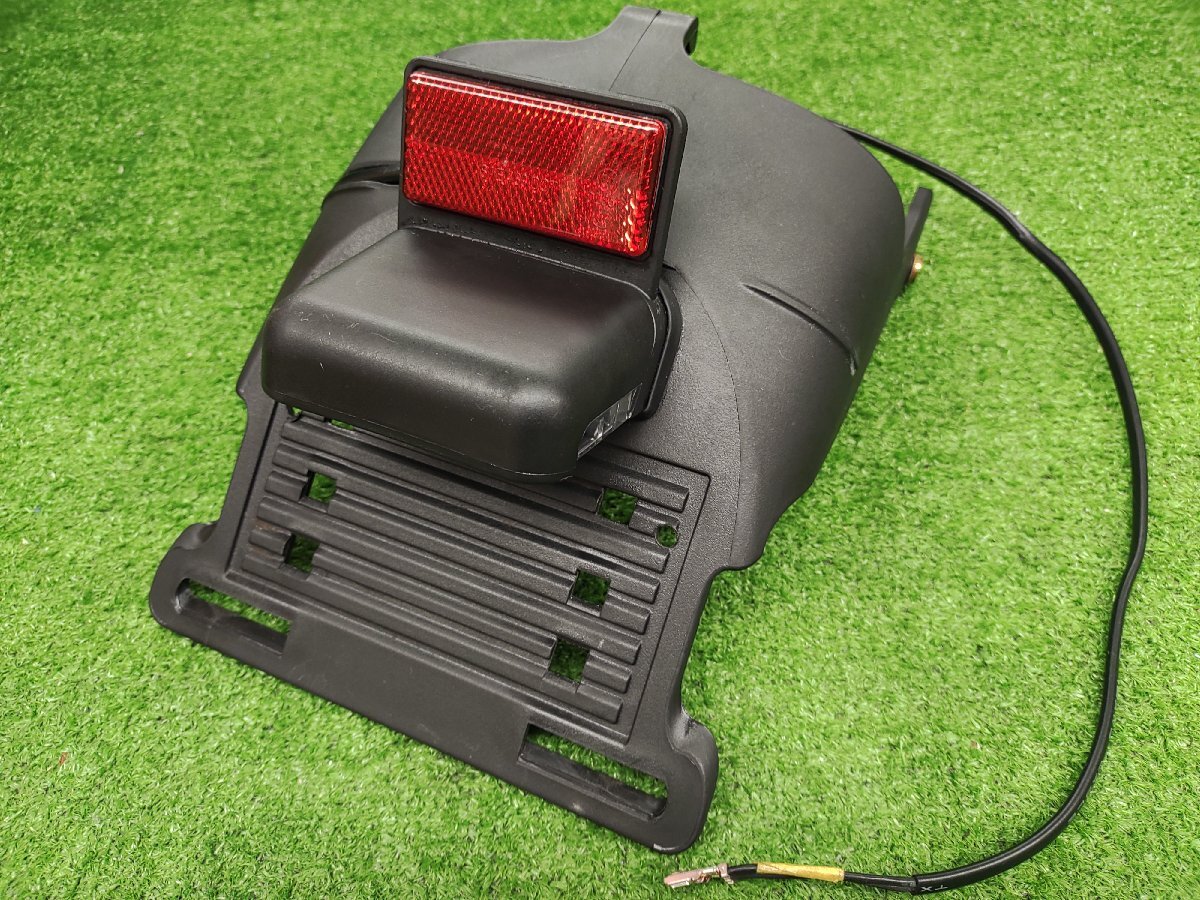 ★中古品★XL883N リアフェンダー ハーレー 純正 アイアン スポーツスター リフレクター ナンバー灯 【他商品と同梱歓迎】拍卖