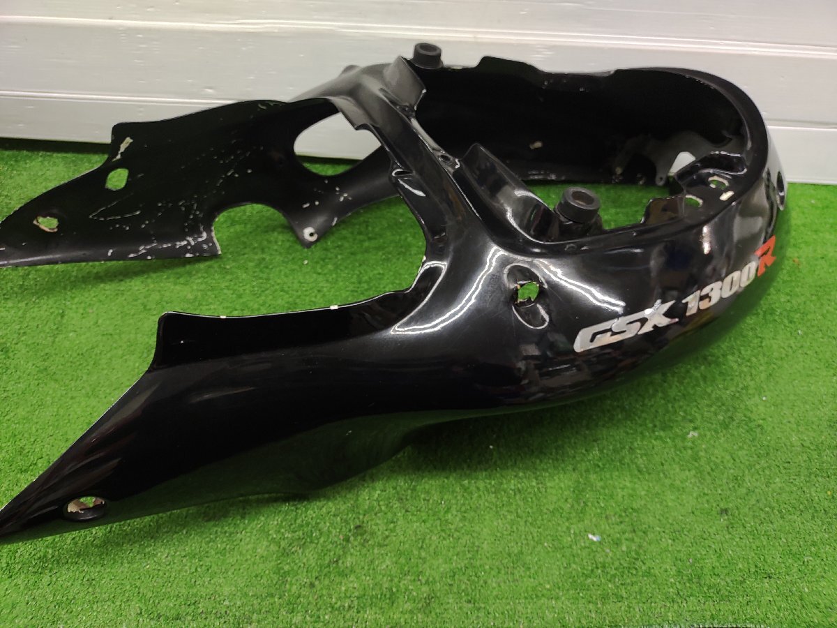 ★中古品★SUZUKI スズキ GSX1300R 隼 GW71A 99-07年 純正 シートカウル テールカウル ハヤブサ【他商品と同梱歓迎】拍卖