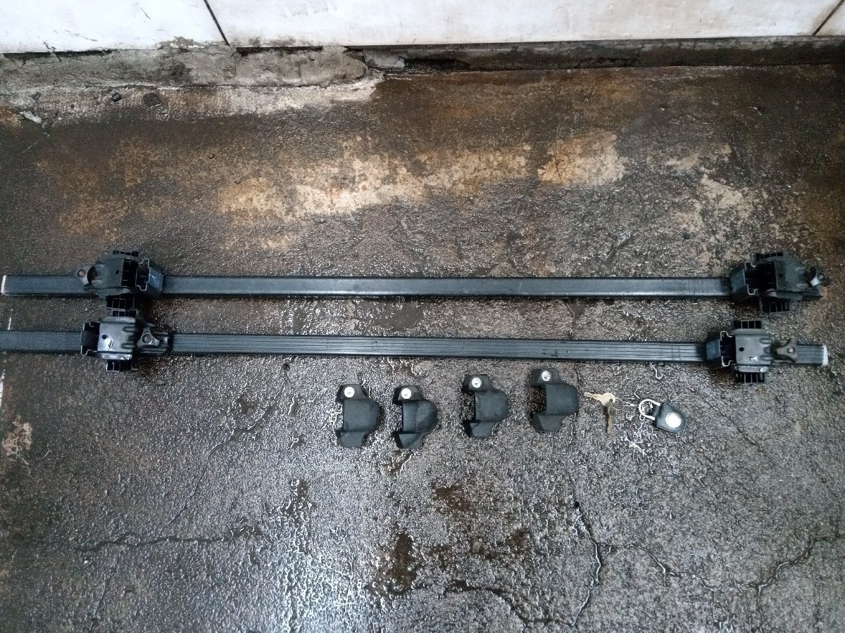 ★中古品★THULE キャリアベースセット MAZDA MPVにて使用 【他商品と同梱歓迎】拍卖