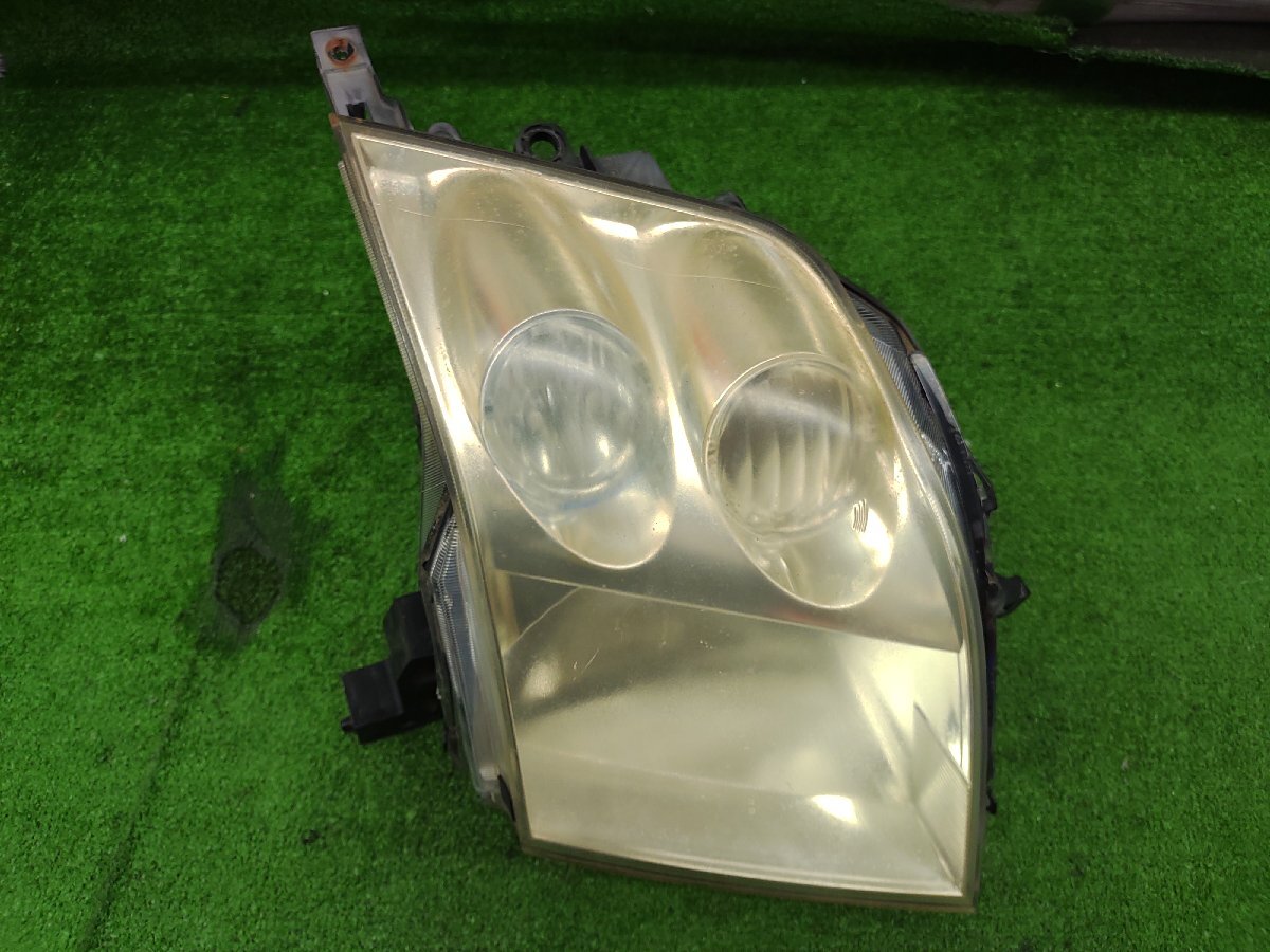 ★中古品★使用感あり HONDA ホンダ モビリオ GB2 純正 ヘッドライト 右 KOITO 100-22530【他商品と同梱歓迎】拍卖