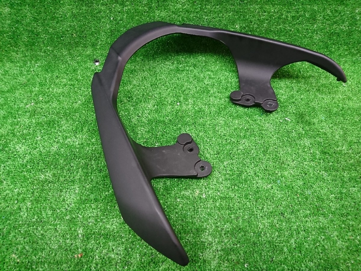 ★中古品★YAMAHA ヤマハ ZR125 シグナスRAY 純正 グラブバー タンデムバー マットブラック 【他商品と同梱歓迎】拍卖