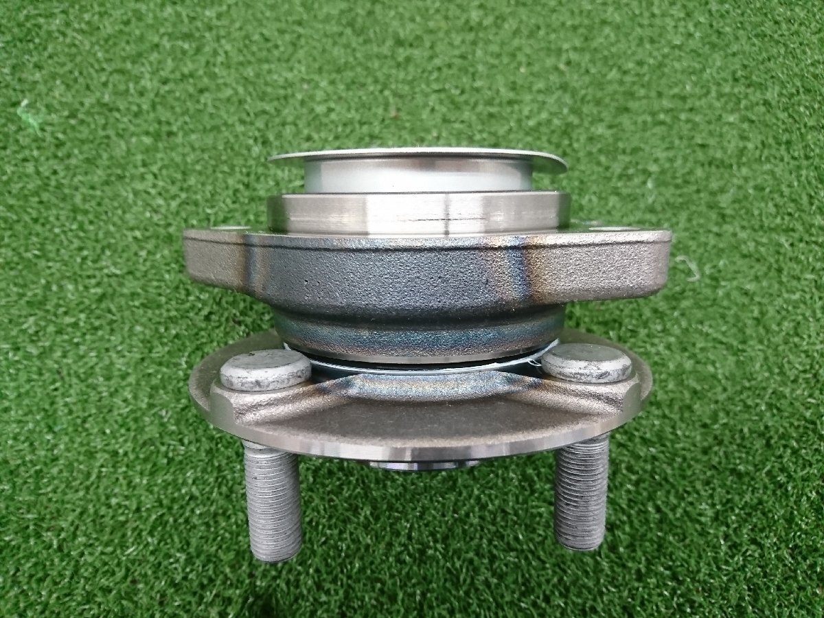 ★中古品★日産 NISSAN ティーダラティオ SZC11 ハブベアリング S5TM14L1【他商品と同梱歓迎】拍卖
