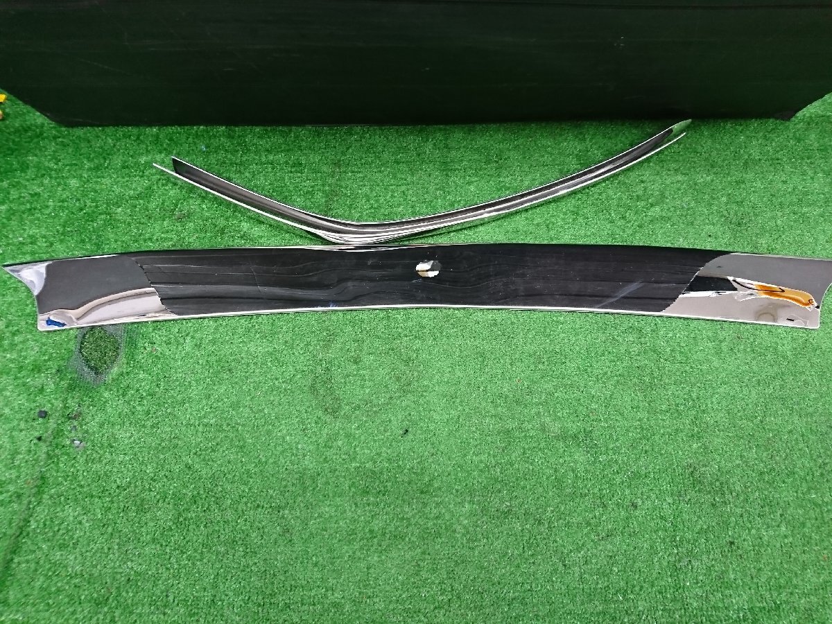 ★中古品★TOYOTA アルファード 40系 バンパーメッキガード ガーニッシュ フロントサイド 外装 社外品 【他商品と同梱歓迎】拍卖