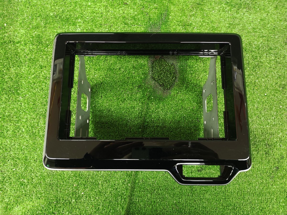★中古品★ホンダ純正 JF3 JF4 N-BOX オーディオパネル ナビパネル 取付金具 ステー ピアノブラック 77250-TTA-N1-M1【他商品と同梱歓迎】拍卖