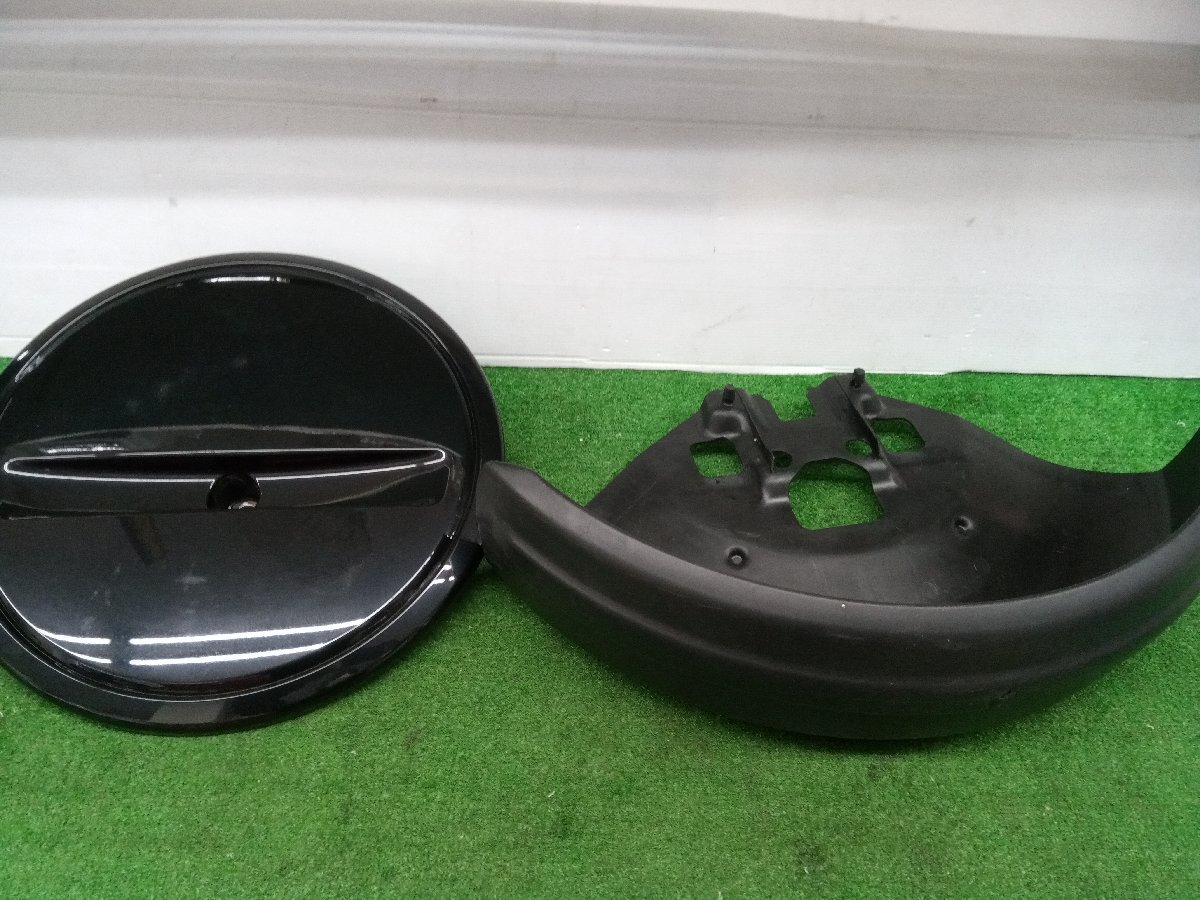 ★中古品★スズキ JB64W ジムニー純正 スペアタイヤカバー 背面カバー 2分割 72821-65D80 / 72881-77R0【他商品と同梱歓迎】拍卖
