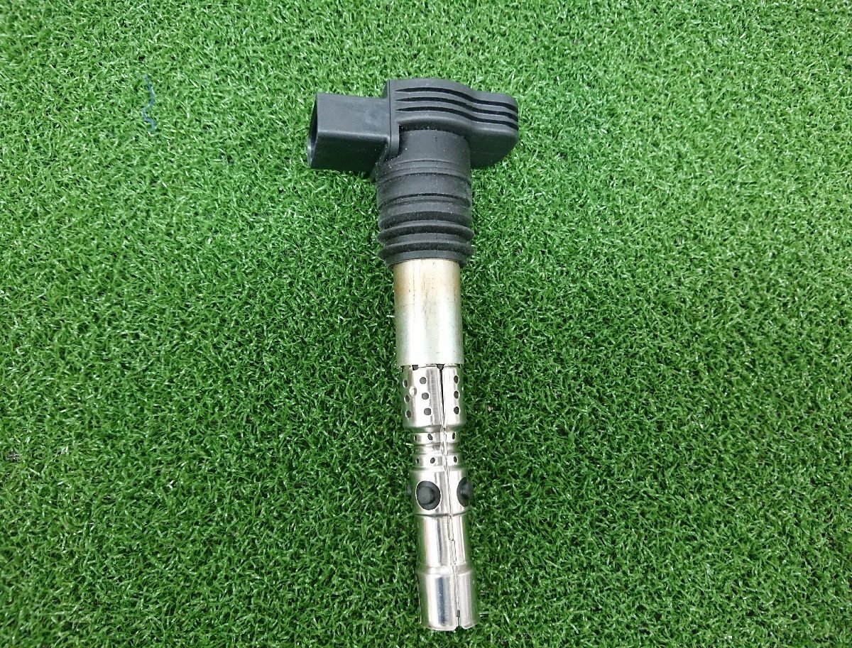 ★ジャンク品★AUDI アウディ?? 点火コイル ダイレクトイグニッションコイル 1本 06A905115【他商品と同梱歓迎】拍卖