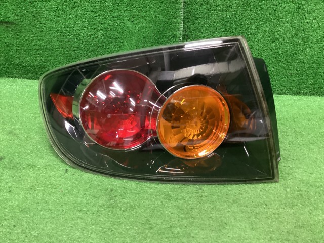 アクセラ DBA-BK5P 左テールランプ 15F A4D BN9A-51-160E拍卖