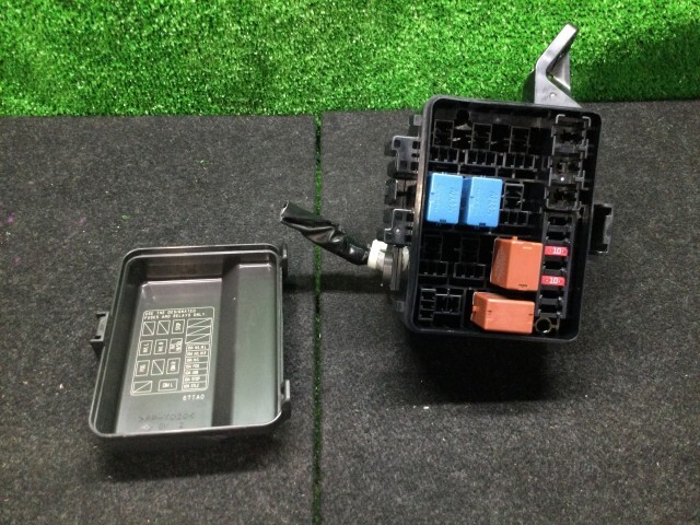 スペーシア 5AA-MK53S ヒューズボックス ハイブリッドX DAD 運転席側拍卖