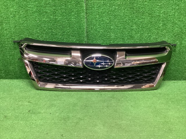 レガシィ DBA-BRM ラジエータグリル 2.5Iアイサイト Sパッケージ 4WD 37J拍卖