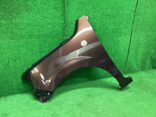 ミラココア DBA-L675S 左Fフェンダー ココアX R59 53812-B2530拍卖