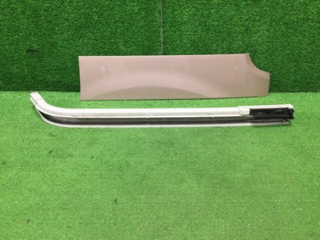 ムーヴキャンバス DBA-LA800S その他 外装部品 Xリミテッドメイクアップ SA3 XF6 スライドレールカバー左拍卖